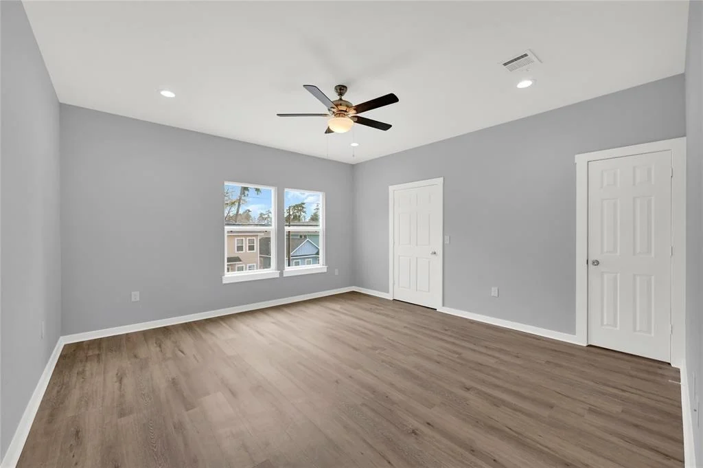 Photo of 16682 Meadowcroft