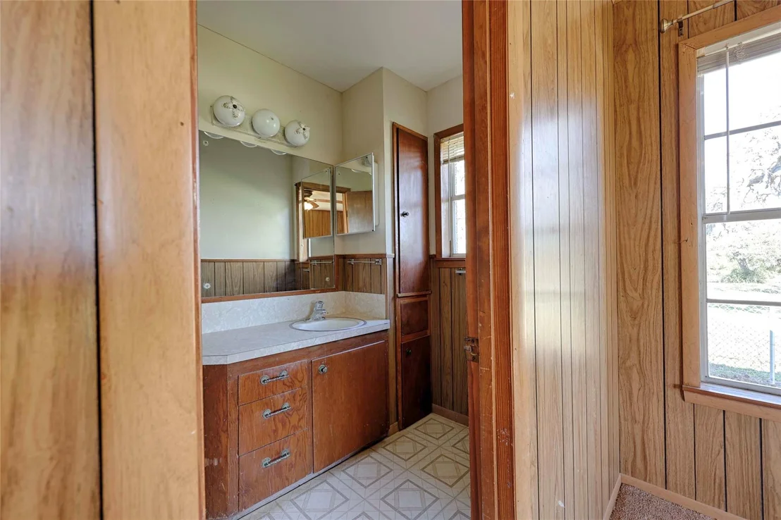 Photo of 1168 County Road 450