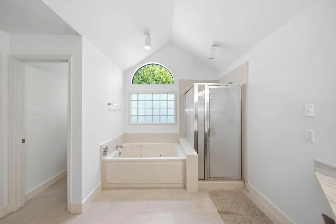 Photo of 135 E Wilde Yaupon
