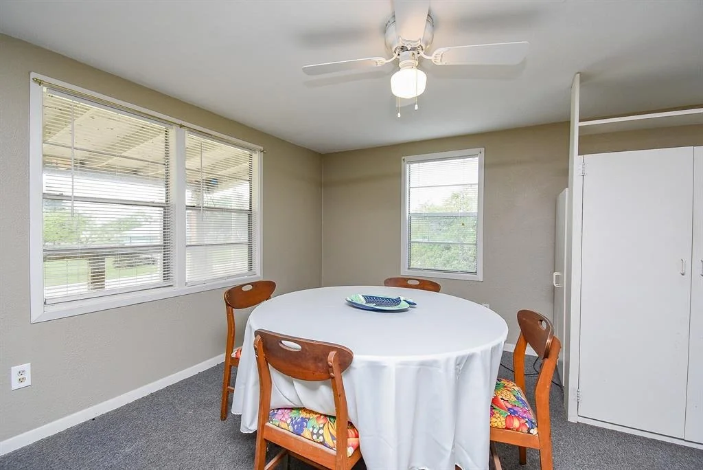 Photo of 1551 Bayview Drive