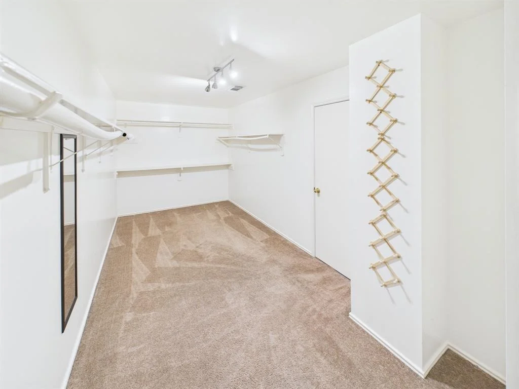Photo of 8702 High Mountain Drive
