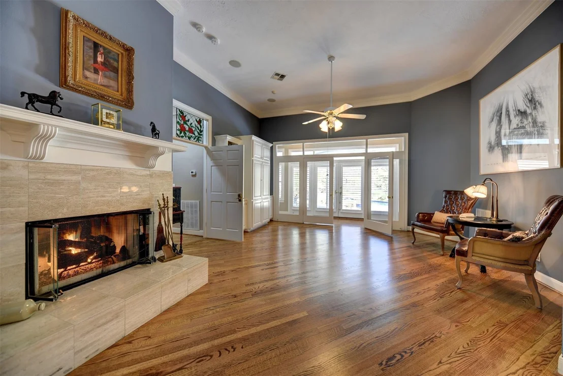 Photo of 851 Elm Drive