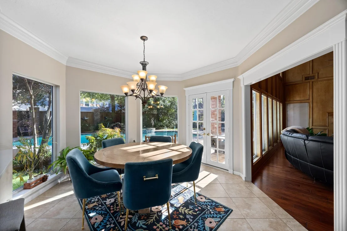 Photo of 8807 Chelmsford Lane