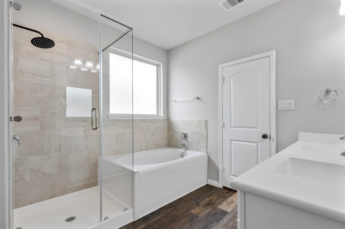 Photo of 28212 Mallard Reach Drive