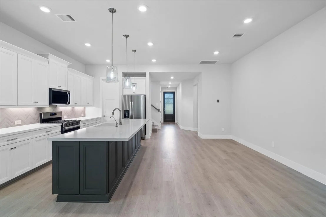 Photo of 2035 Forest Stream Way