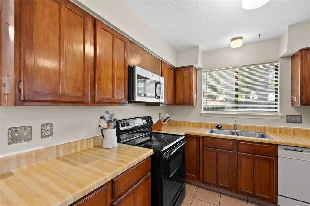 Photo of 4723 Owens Creek Lane