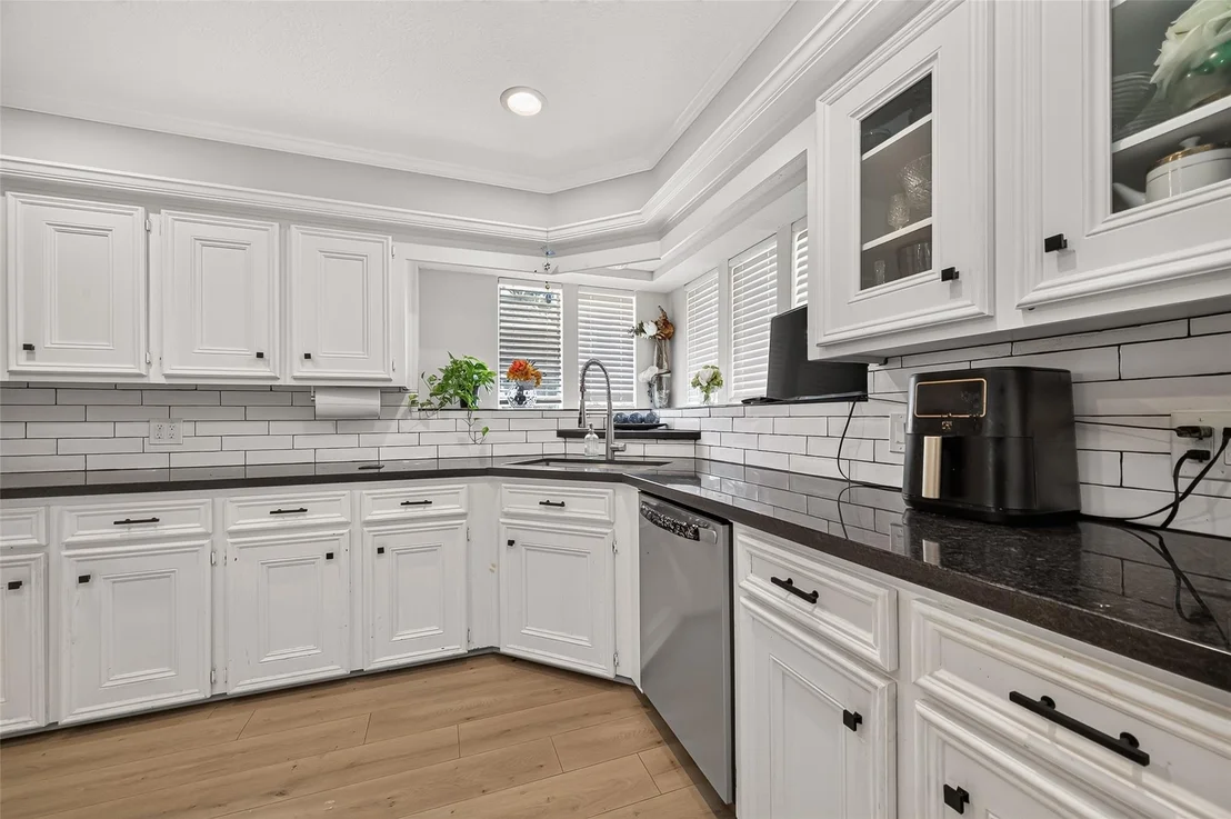 Photo of 5919 Spring Creek Oaks Drive