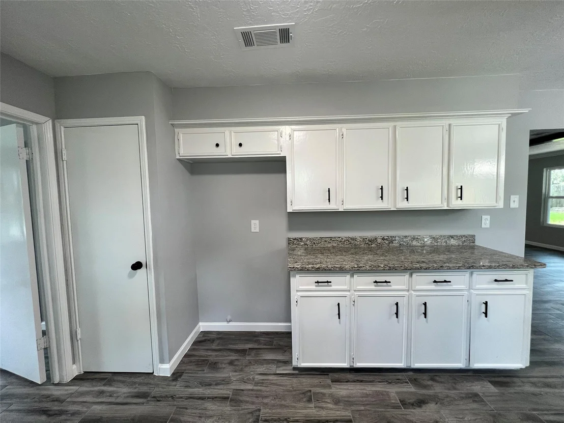 Photo of 17327 Edsall Drive