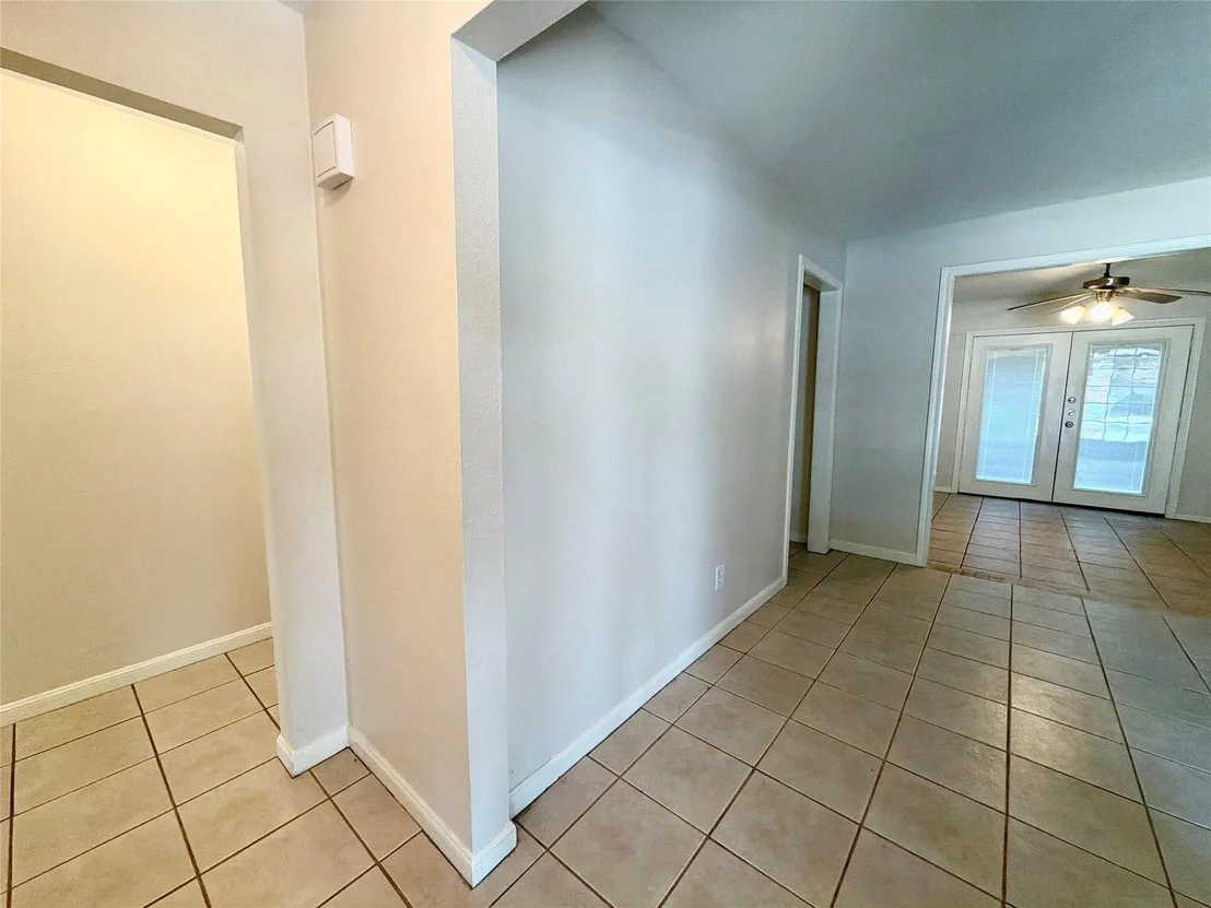 Photo of 3427 Dovie Drive