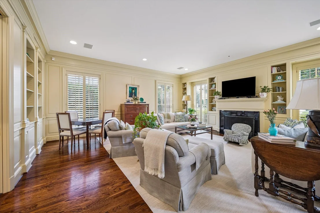Photo of 2445 Stanmore Drive
