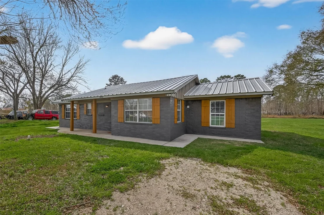 Photo of 25409 Pebble Drive