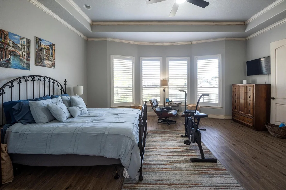 Photo of 115 Lake Sterling Gate Drive