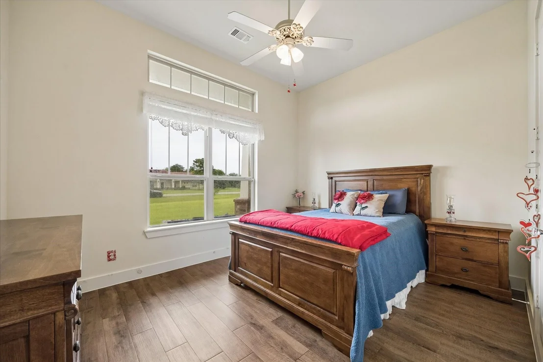 Photo of 2135 Blue Jay Way