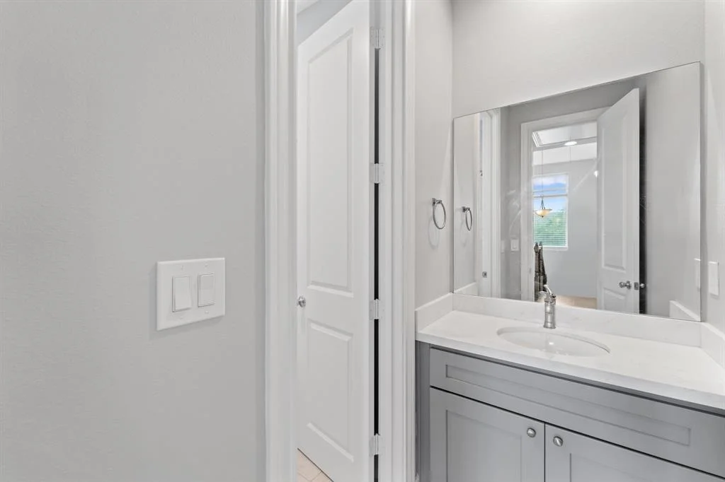 Photo of 8906 Spring Knoll Forest Drive