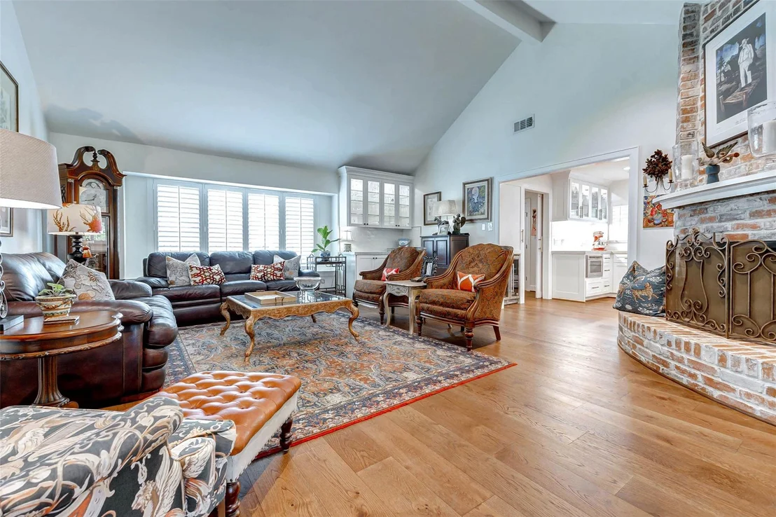 Photo of 315 Thicket Lane