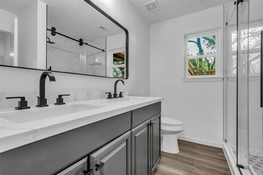 Photo of 16122 Pipers View Drive