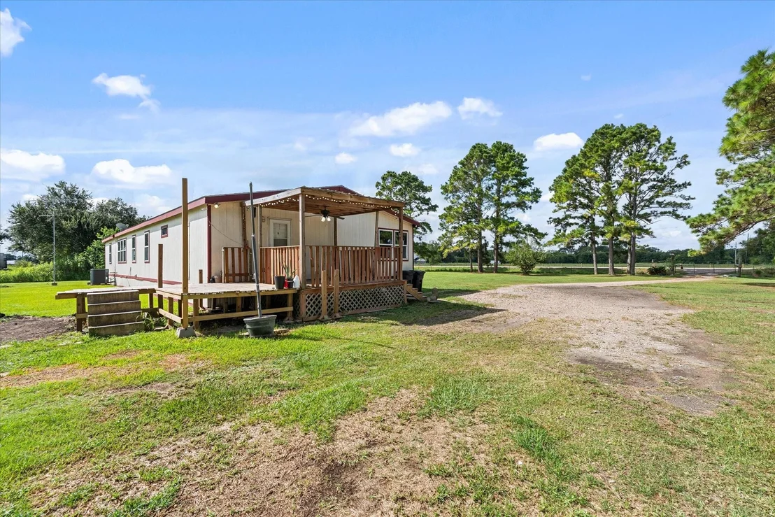 Photo of 1715 Meyer Road