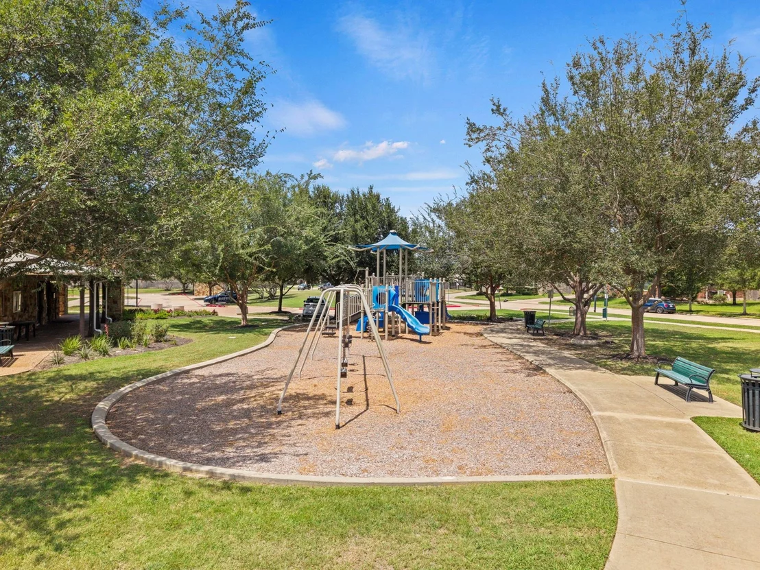 Photo of 32014 Mckinley Run Drive