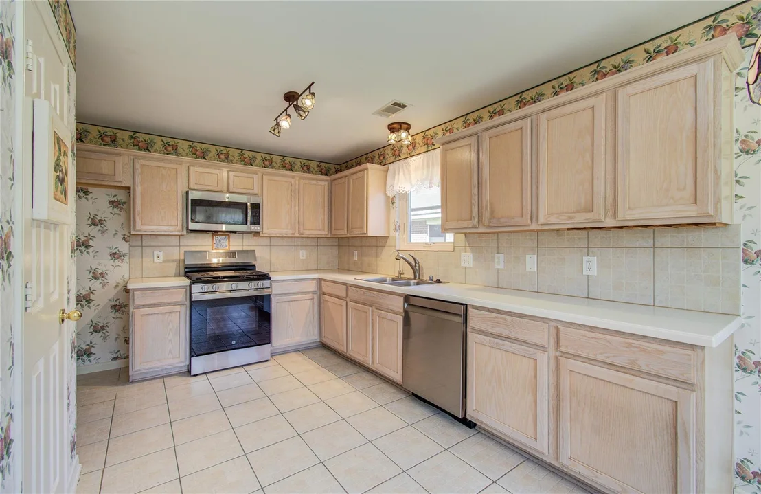 Photo of 16703 Spring Glade Drive