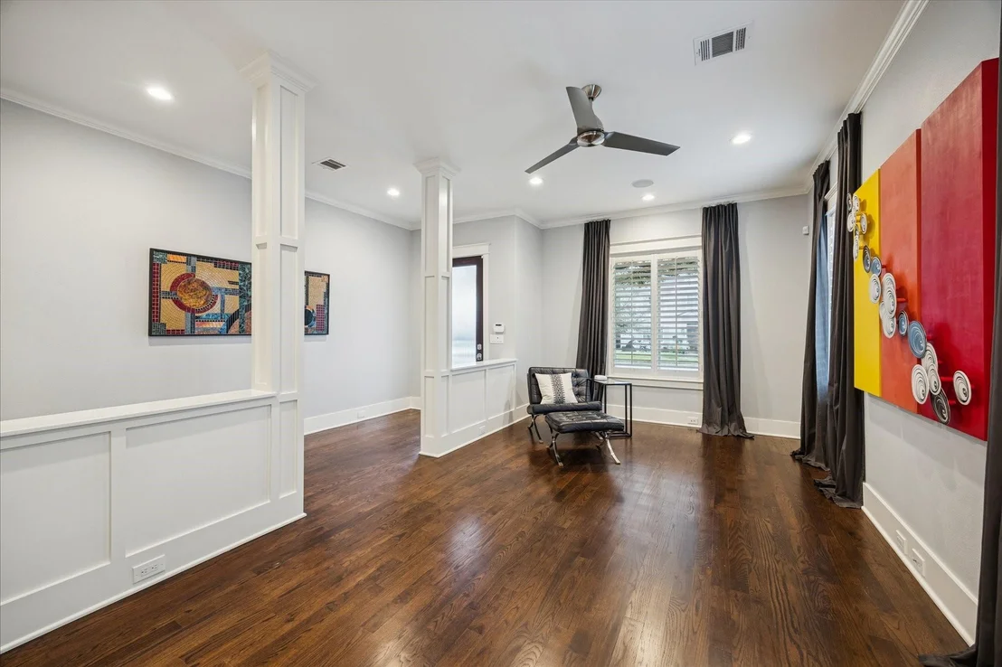 Photo of 3118 Plumb Street