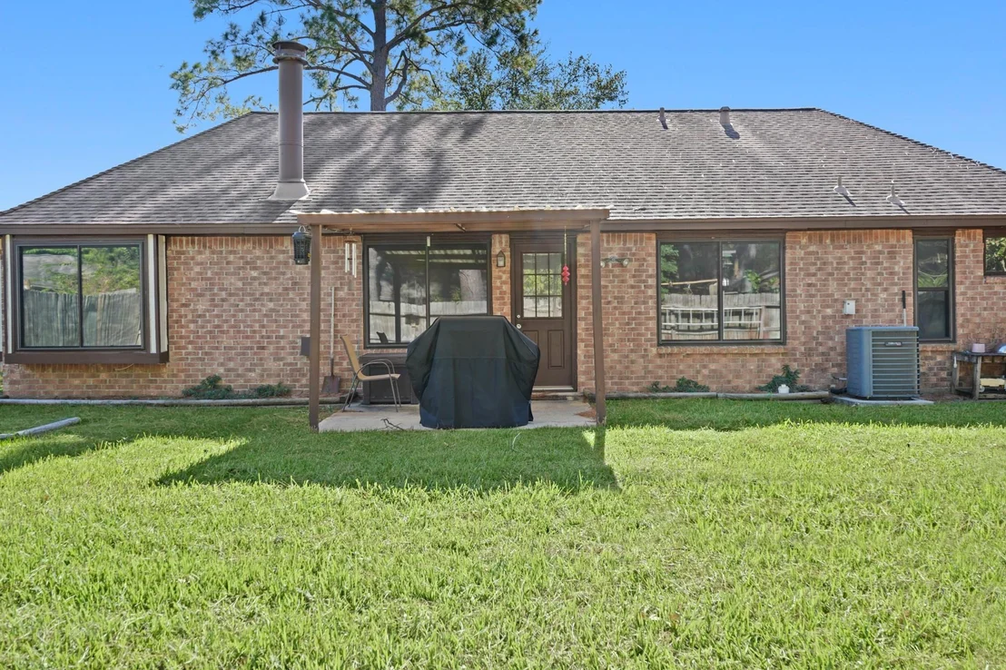 Photo of 9518 Dundalk Street