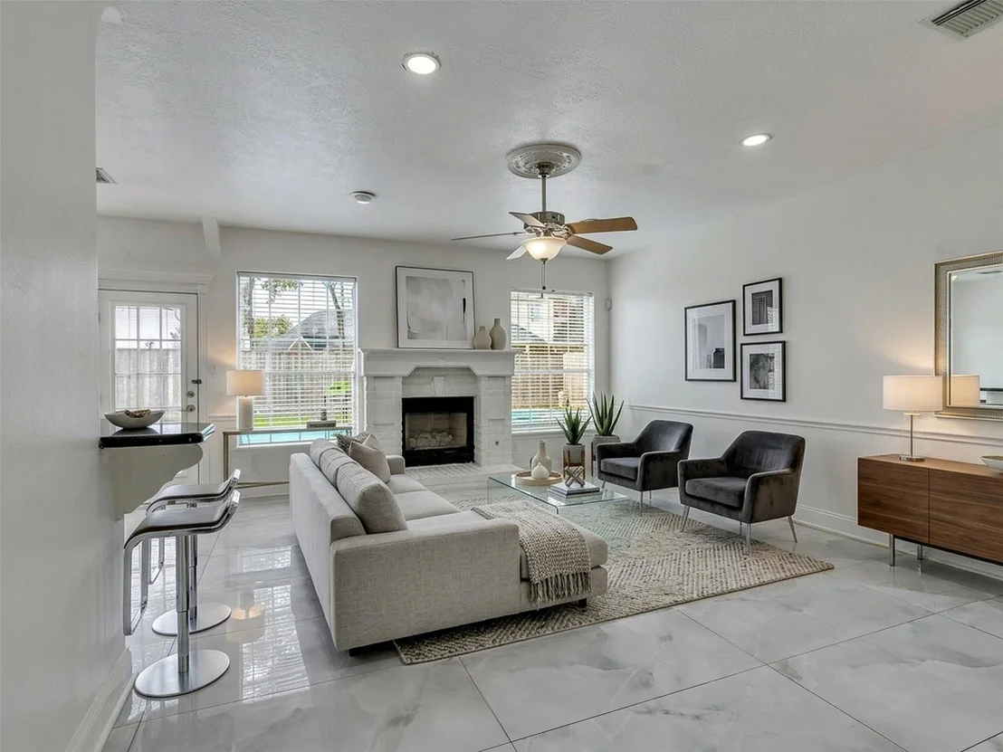 Photo of 12403 Millvan Drive