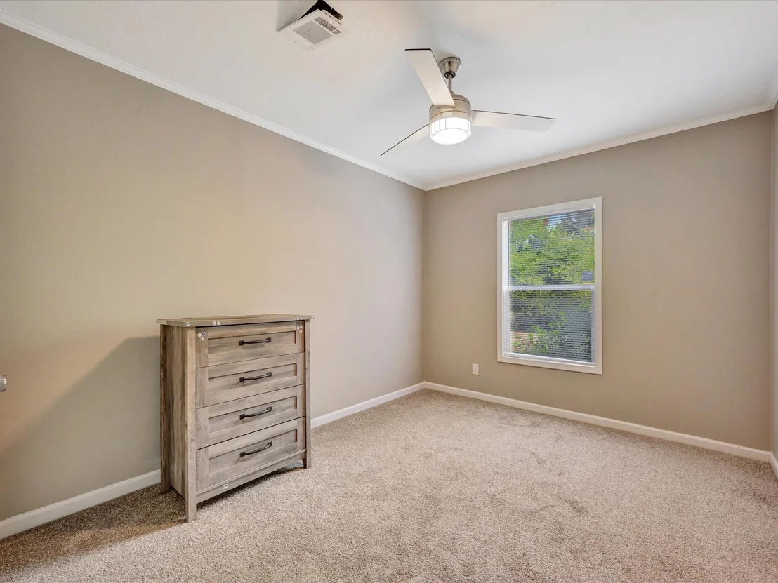 Photo of 1817 County Road 392