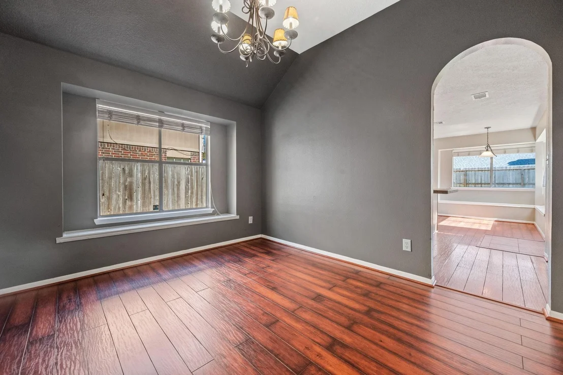 Photo of 18930 Dee Woods Drive