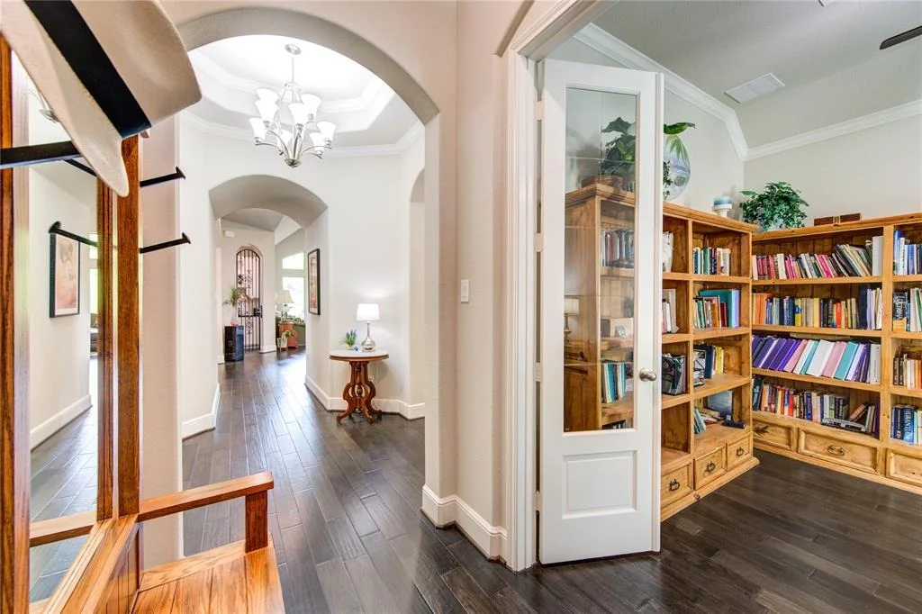 Photo of 4835 Legend Creek Drive