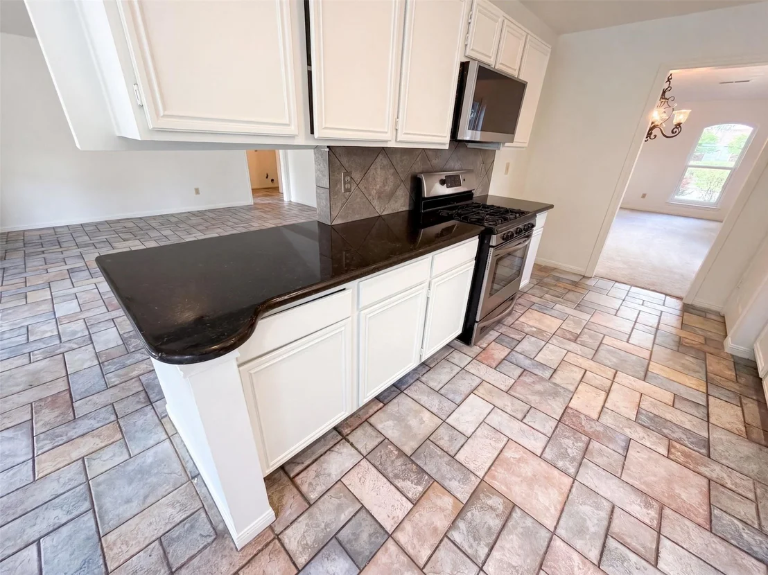 Photo of 1115 Long Prairie Drive