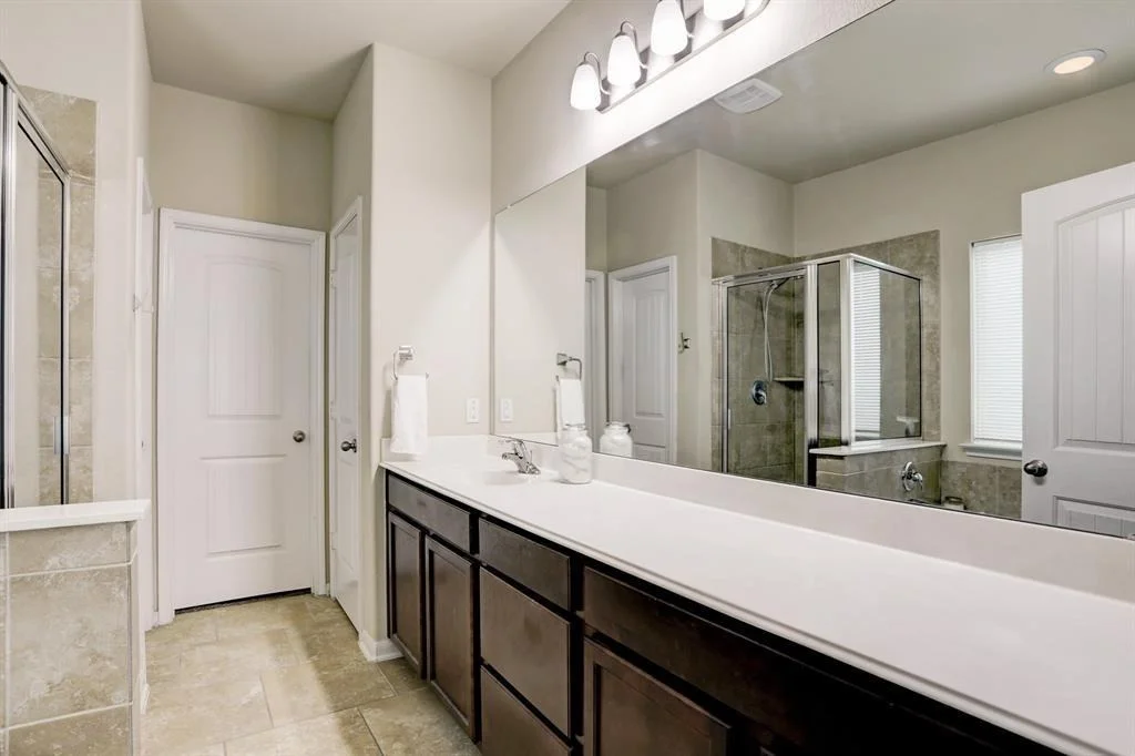 Photo of 250 Bayside Crossing Drive