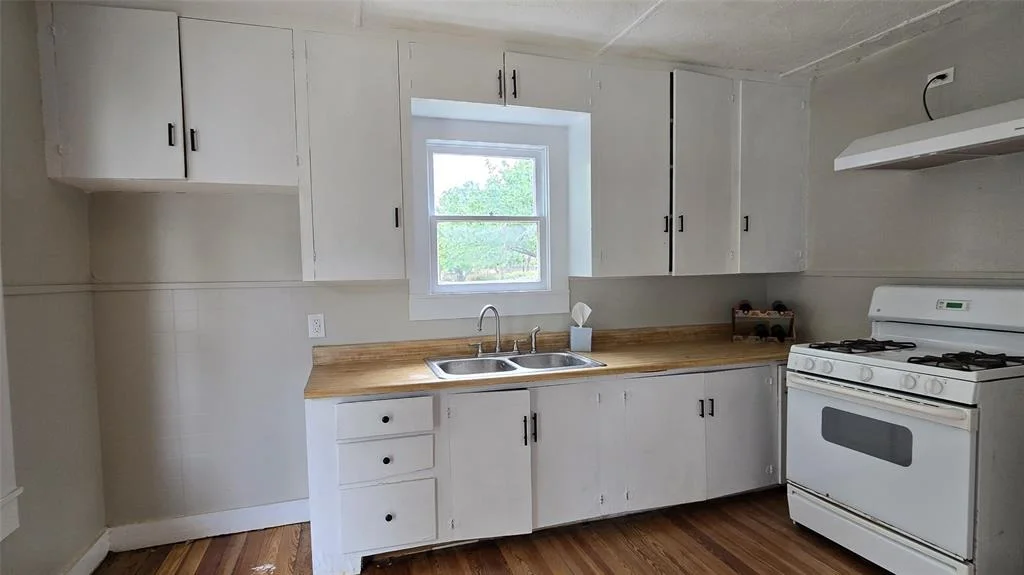 Photo of 724 Eagle Lake Road