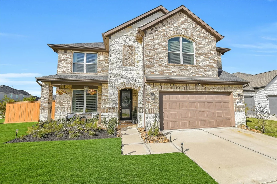 Photo of 3379 Voda Bend
