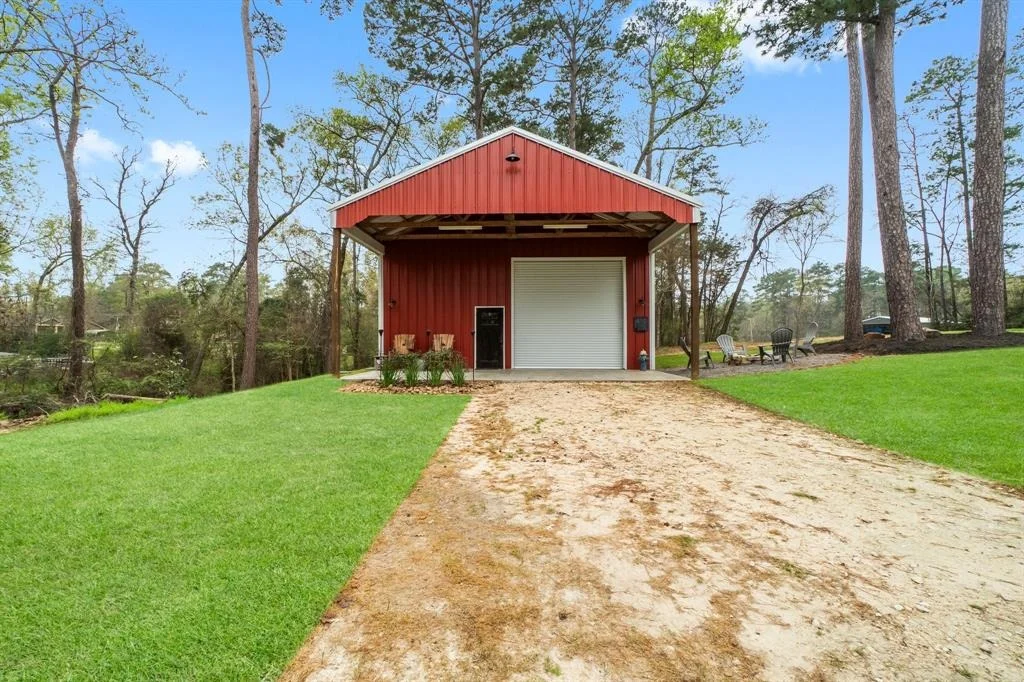Photo of 410 Eagle Lake