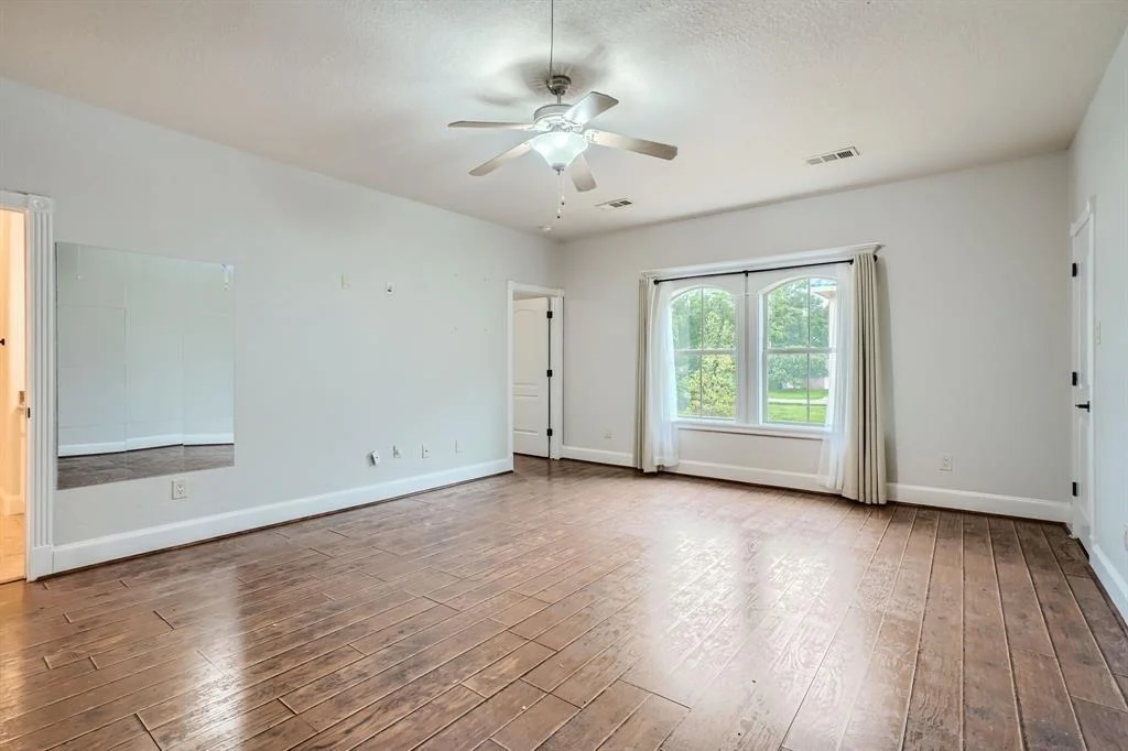 Photo of 6710 Brownbark