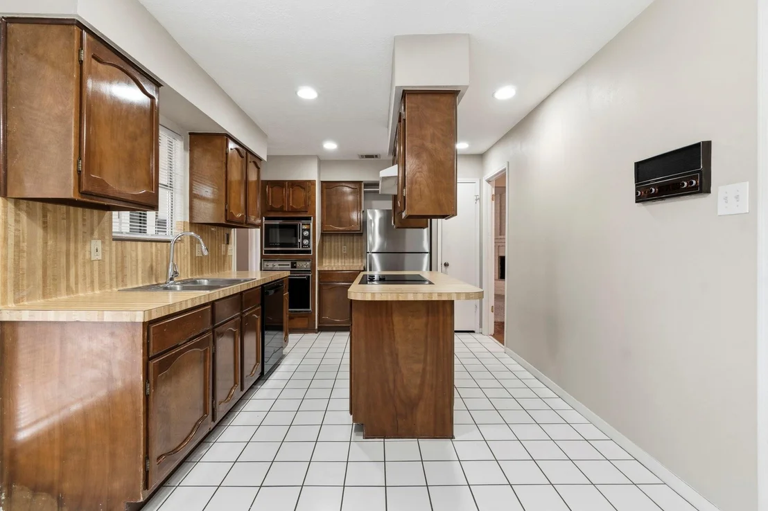 Photo of 25507 Cottage Hill Lane