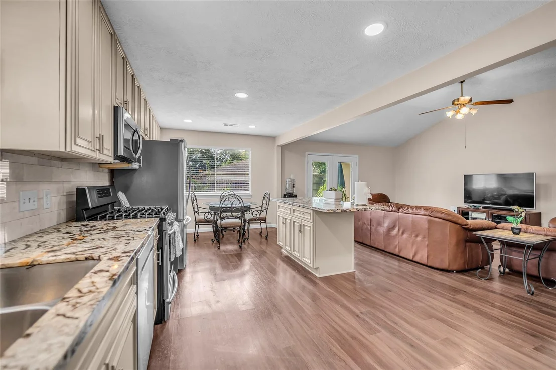 Photo of 5341 Town Park Boulevard