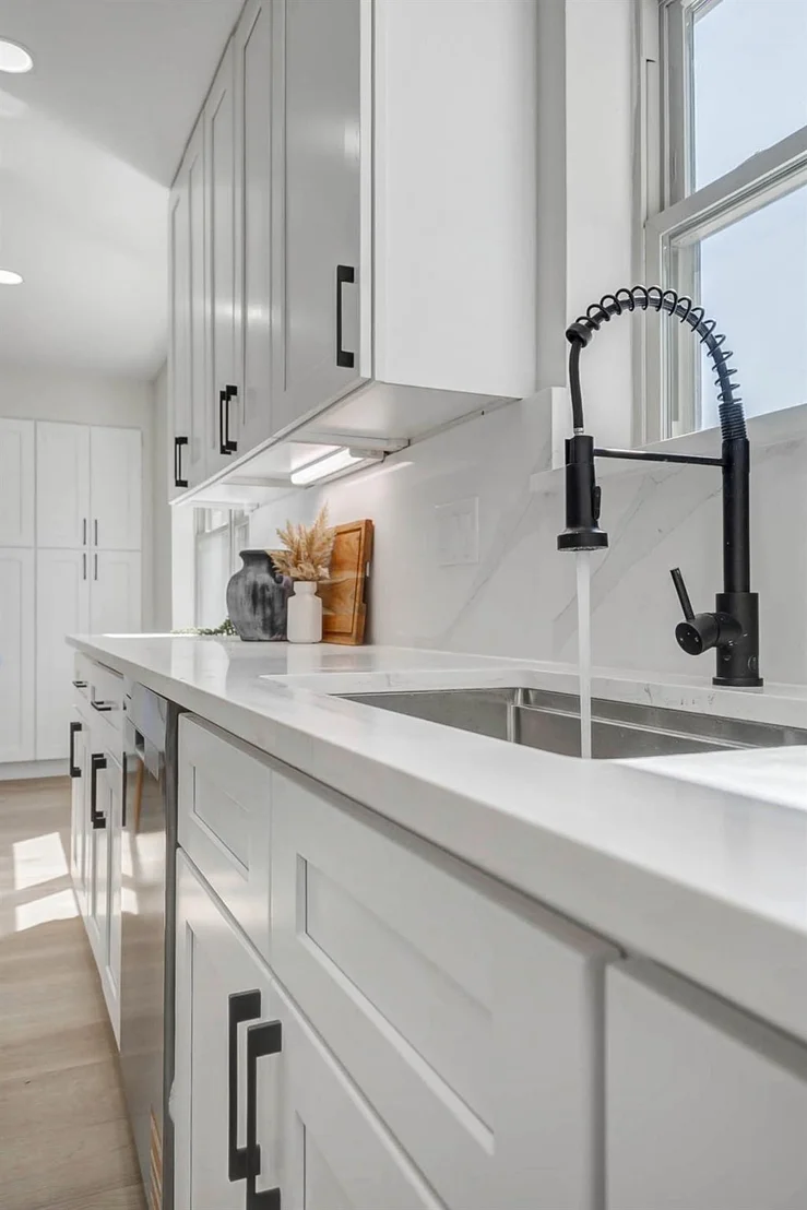 Photo of 9923 Emnora Lane