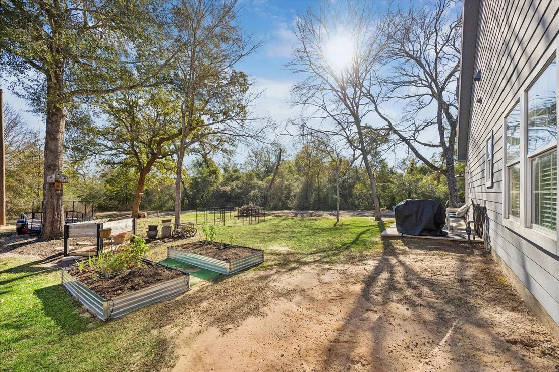 Photo of 26550 Armadillo Drive