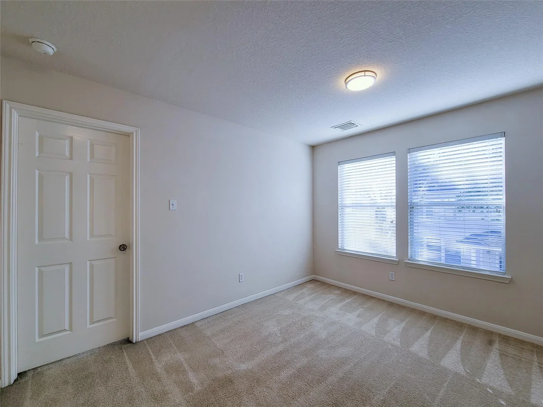 Photo of 26135 Hebron Lane