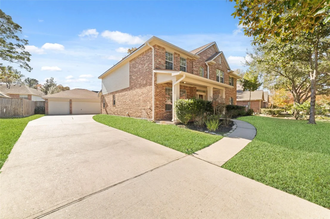 Photo of 2618 Bridgestone Park Lane