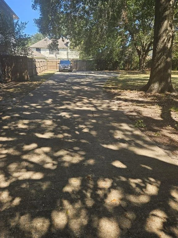 Photo of 4202 Meadowchase Lane