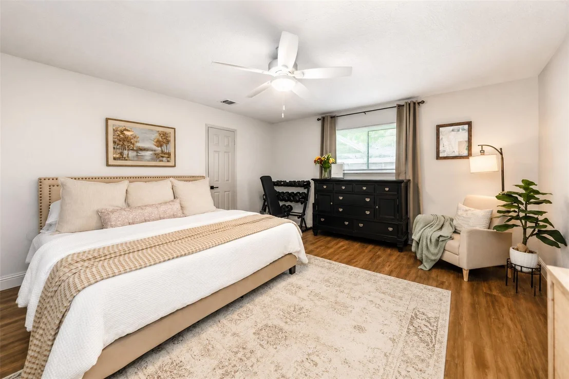 Photo of 21403 Park Bluff Drive