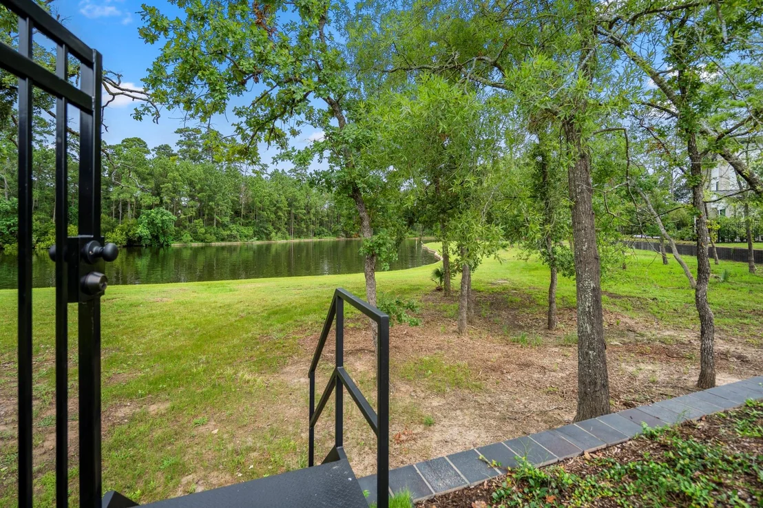 Photo of 46 Aria Isle Drive