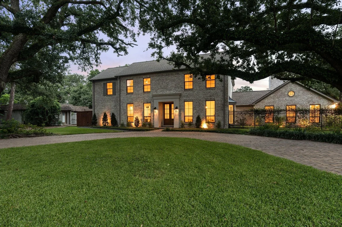 Photo of 5665 Pine Forest Road