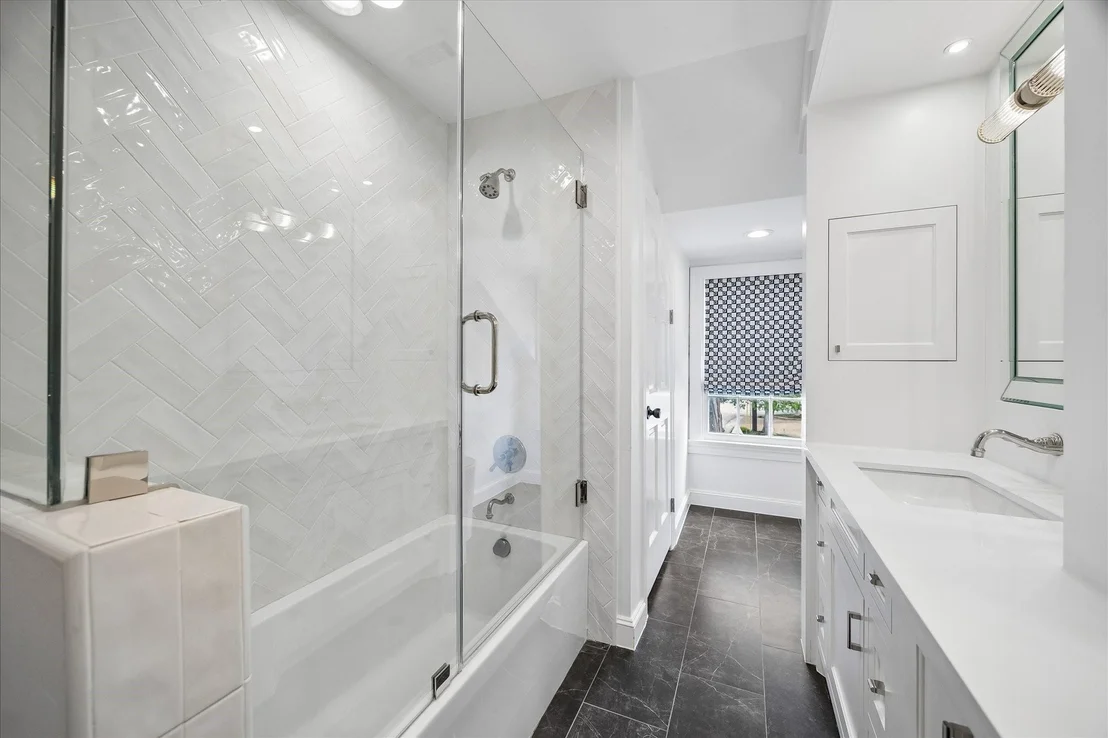 Photo of 2439 Stanmore Drive