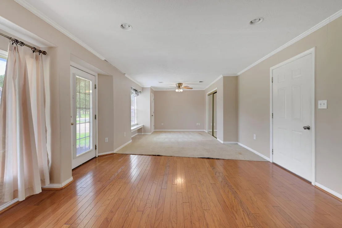 Photo of 360 Holiday Lane