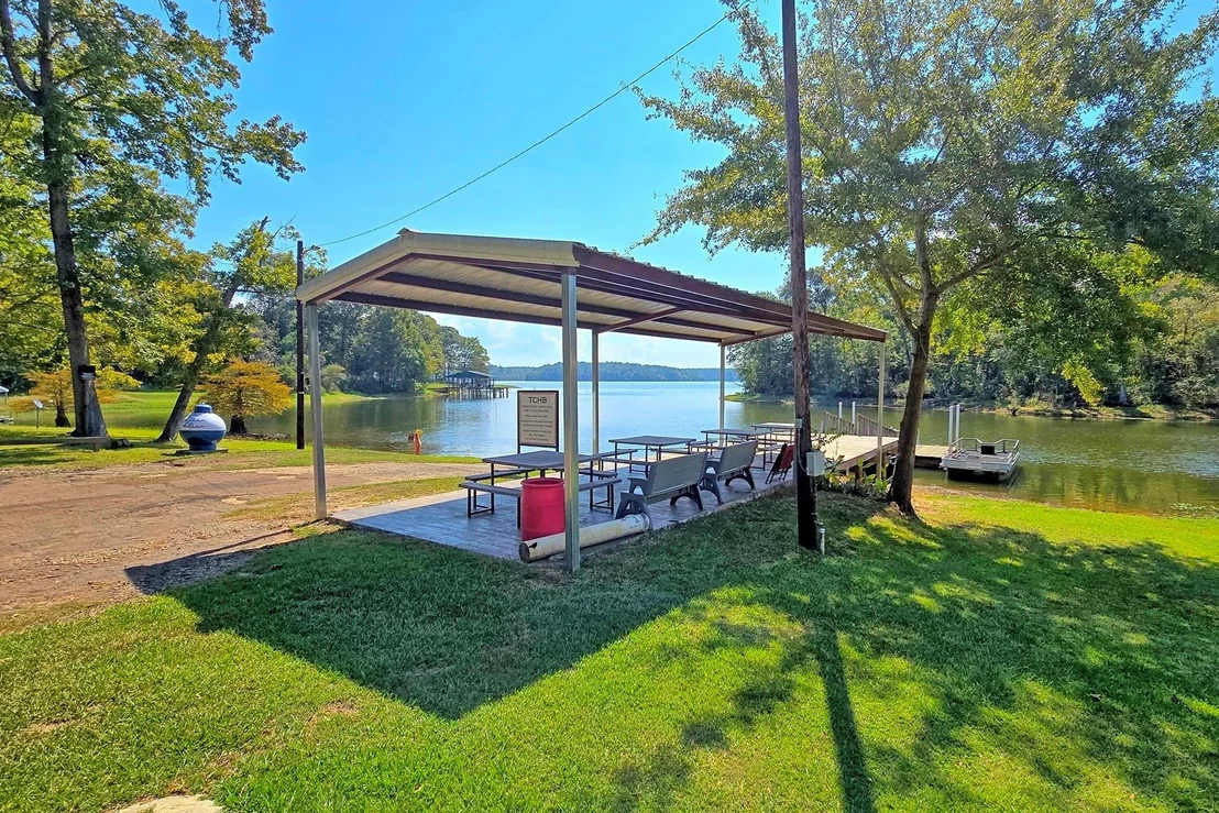 Photo of 385 Cedar Ridge