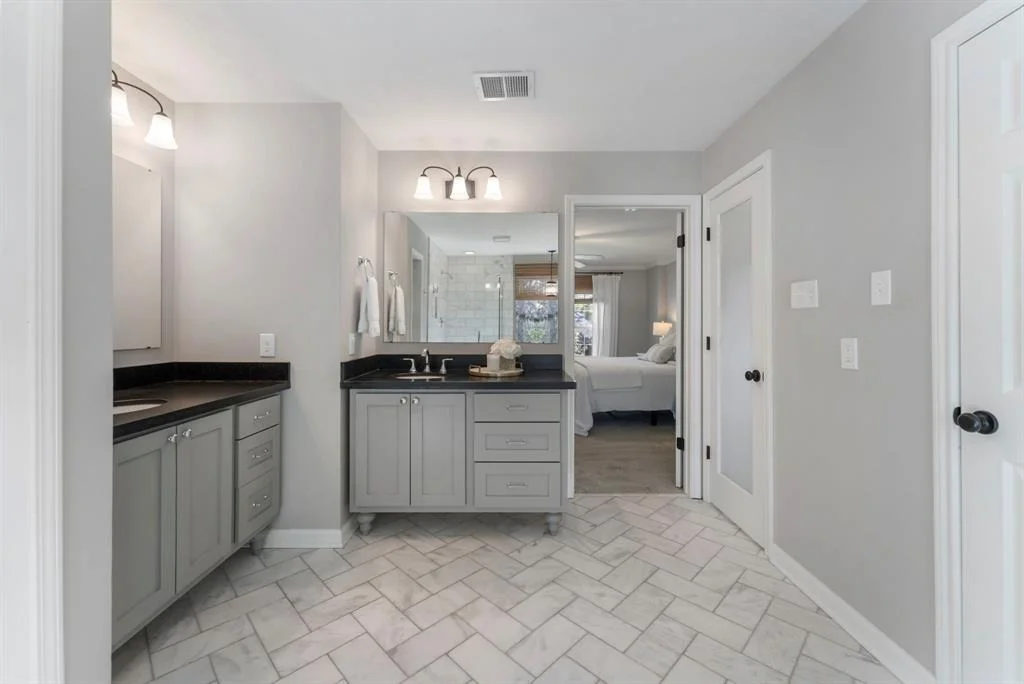 Photo of 120 W Bonneymead Circle