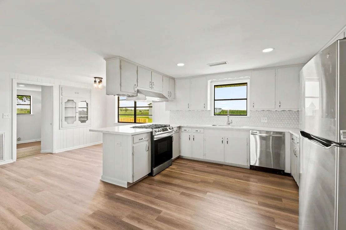 Photo of 2606 Long Lane